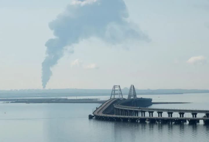 plany-rf-pobuduvaty-pidvodnyi-tunel-do-krymu-vyhliadaiut-ne-zhyttiezdatnymy-vms