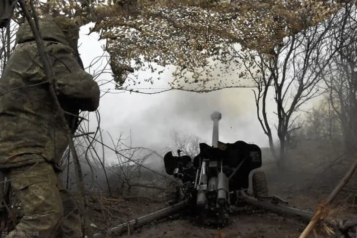 na-avdiivskomu-napriamku-sylamy-oborony-vidbyly-24-ataky-za-dobu-zvedennia-henshtabu