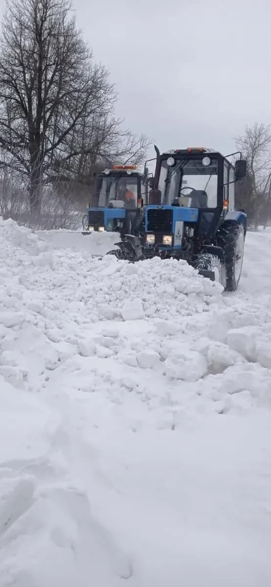 the-number-of-snow-removal-equipment-has-been-increased-in-kyiv-region-brovary-is-temporarily-without-water-due-to-an-accident