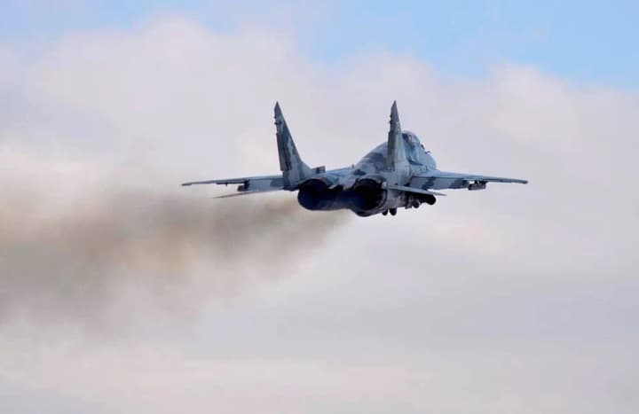 aviation-of-the-defense-forces-carried-out-12-strikes-against-the-enemy-general-staff