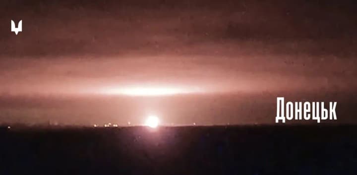 khlopok-v-okkupirovannom-donetske-sso-unichtozhili-sklad-bk-i-grad-rossiyan