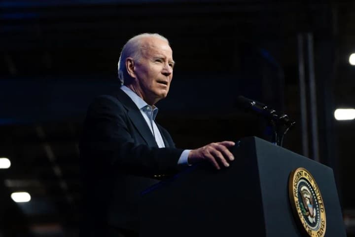 biden-refusal-to-support-ukraine-is-absolute-madness