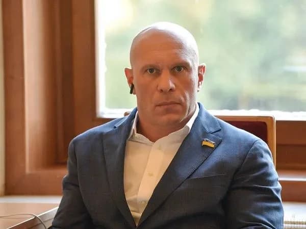 v-rf-podtverdili-smert-kivi-i-otkrili-delo