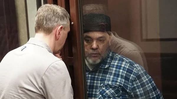 crimean-activist-shikhametov-was-carried-out-of-the-courtroom-of-the-russian-court-on-a-stretcher-mass-media