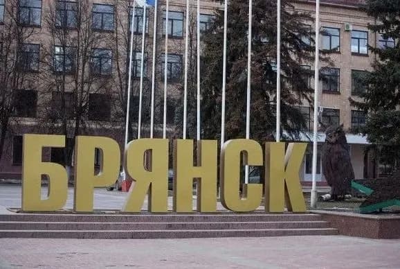 eighth-grader-shoots-at-school-in-bryansk-russia-there-are-dead-and-wounded