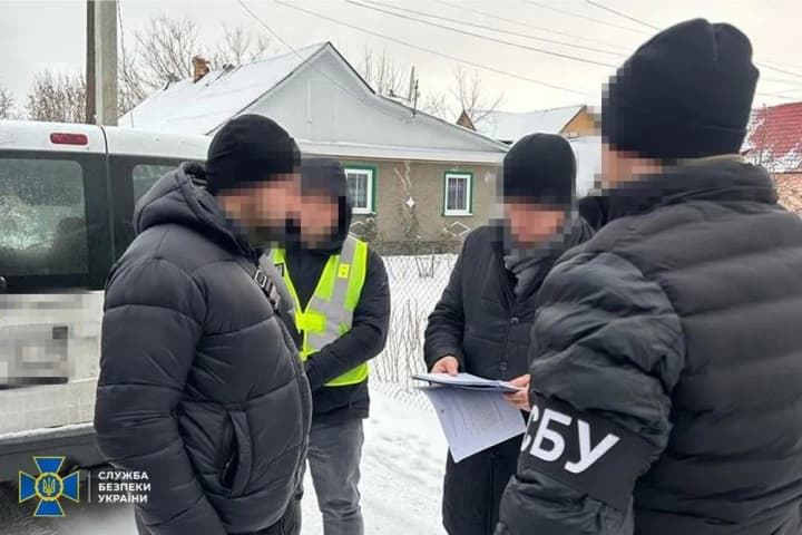 he-kidnapped-people-and-extorted-money-from-them-a-local-deputy-was-detained-in-zhytomyr-region