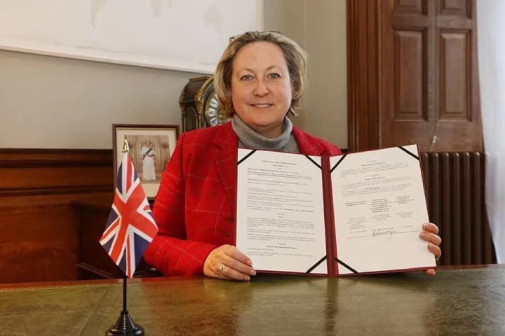 ukraina-velikobritaniya-i-estoniya-podpisali-memorandum-o-tsifrovom-sotrudnichestve-fedorov