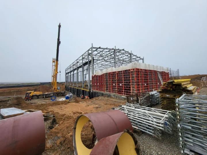 the-first-pumps-are-already-being-installed-on-the-water-supply-system-for-the-victims-of-the-kakhovka-hpp-explosion