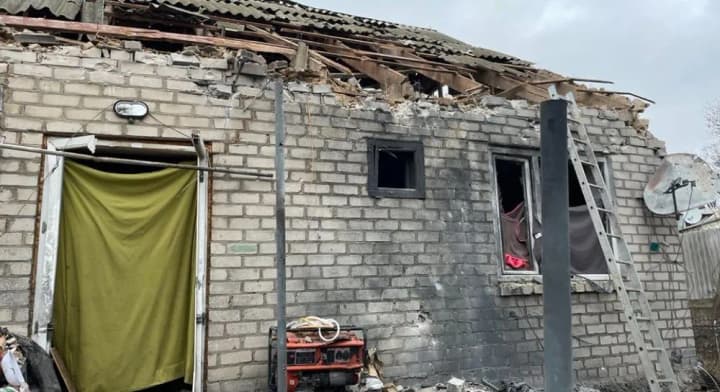 za-dobu-voroh-vypustyv-po-khersonshchyni-ponad-370-snariadiv-zahynula-odna-liudyna