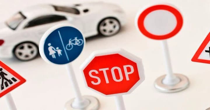 employees-of-driving-schools-who-installed-secret-pedals-and-took-exams-instead-of-students-exposed-in-kyiv