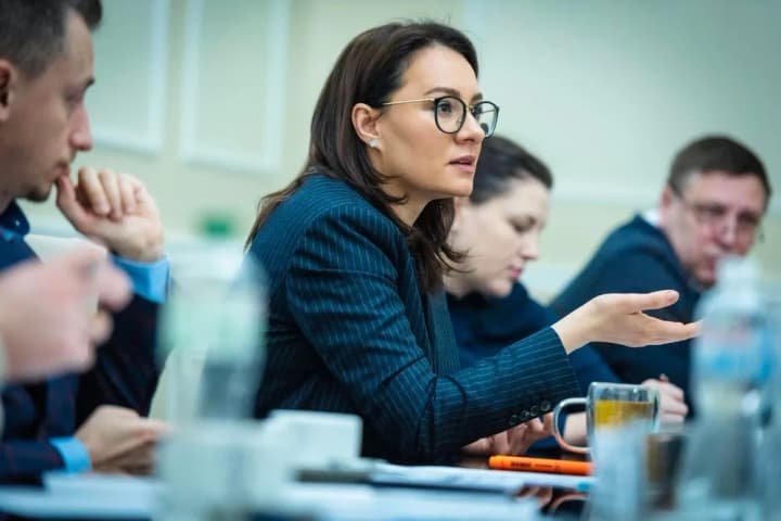 blokada-polskoho-kordonu-vplynula-ale-ekonomika-ukrainy-pokazala-zrostannia-u-lystopadi-minekonomiky