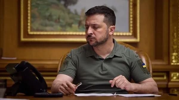 there-are-signals-that-they-are-slowing-down-zelenskyy-listens-to-dius-report-on-russian-defense-industry