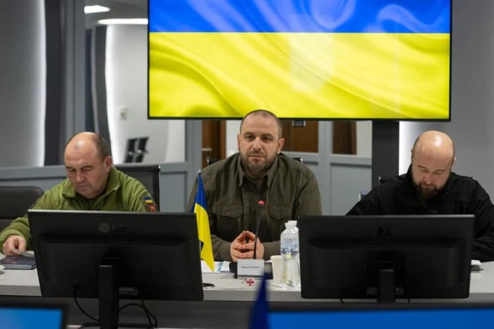 ukraina-hotova-napriamu-kupuvaty-zbroiu-u-frantsuzkykh-kompanii-umierov