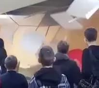 the-consequences-should-be-eliminated-by-monday-morning-kcia-on-the-collapse-of-the-ceiling-in-the-shelter-of-one-of-the-schools-in-kyiv