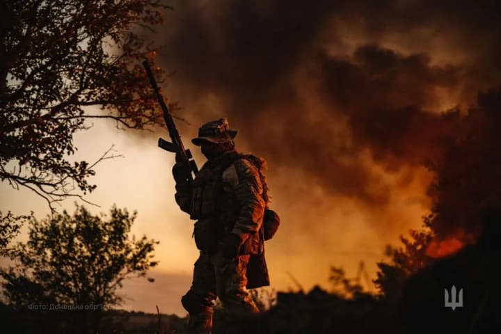 u-nevskomu-za-dobu-prolunalo-15-vybukhiv-pry-sprobi-otrymaty-adminposluhy-v-sievierodonetsku-vidpravliaiut-u-viiskkomat-luhanska-ova