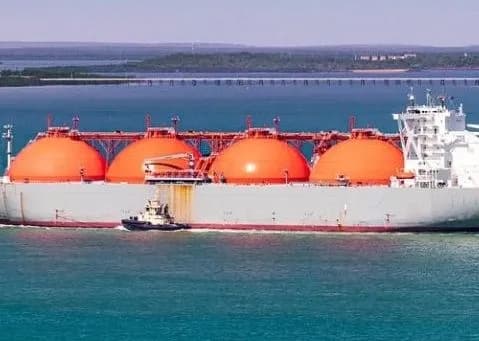 a-blow-to-the-lng-industry-in-russia-foreign-shareholders-of-the-arctic-lng-2-project-suspend-participation-canceling-contracts