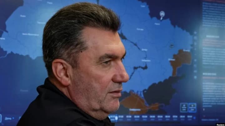 peregovori-kotorie-predlagaet-rf-eto-nasha-kapitulyatsiya-danilov