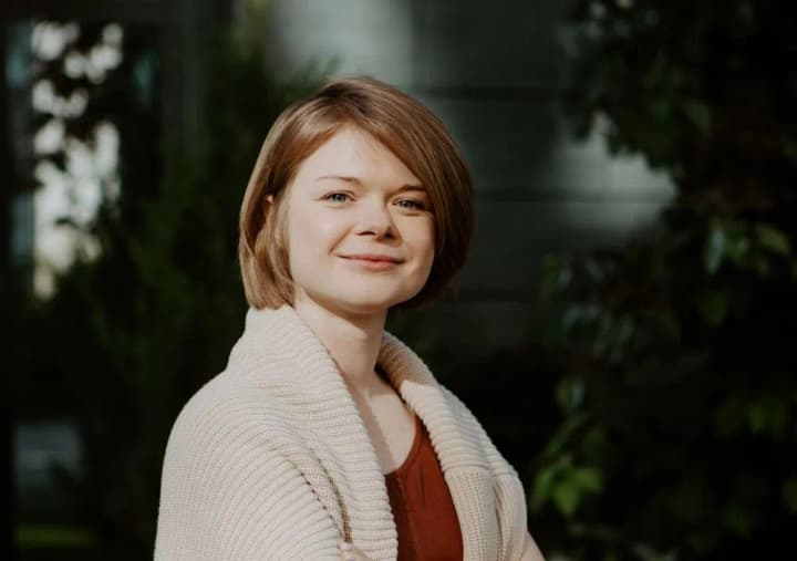 marketing-director-of-ab-inbev-efes-ukraine-kateryna-sakharnova-spoke-about-restoring-market-positions-and-shared-her-own-insights-into-marketing-under-martial-law