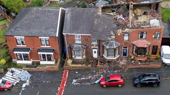 tornado-hits-a-county-in-britain-destruction-people-evacuated-video