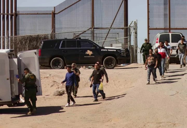 thousands-of-migrants-detained-in-texas-on-charges-of-border-crossing