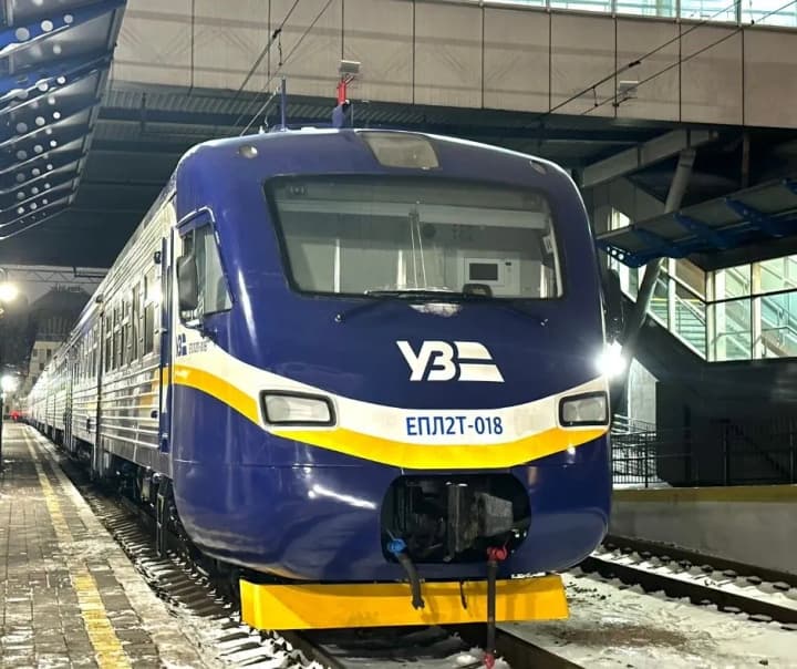 using-the-same-tickets-for-the-next-train-ukrzaliznytsia-warned-about-the-exit-for-those-who-were-late-to-the-station-due-to-the-prolonged-alarm