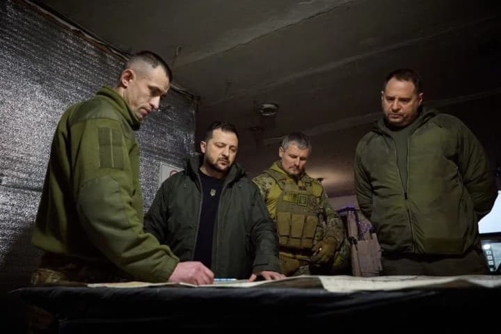 zelensky-awarded-the-defenders-of-avdiivka
