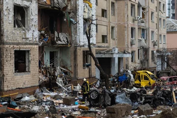 massive-russian-missile-attack-number-of-casualties-rises-to-127