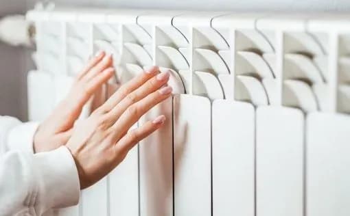 u-kyievi-vidnovyly-teplopostachannia-shche-v-67-budynkakh-yaki-postrazhdaly-vnaslidok-ataky-rf