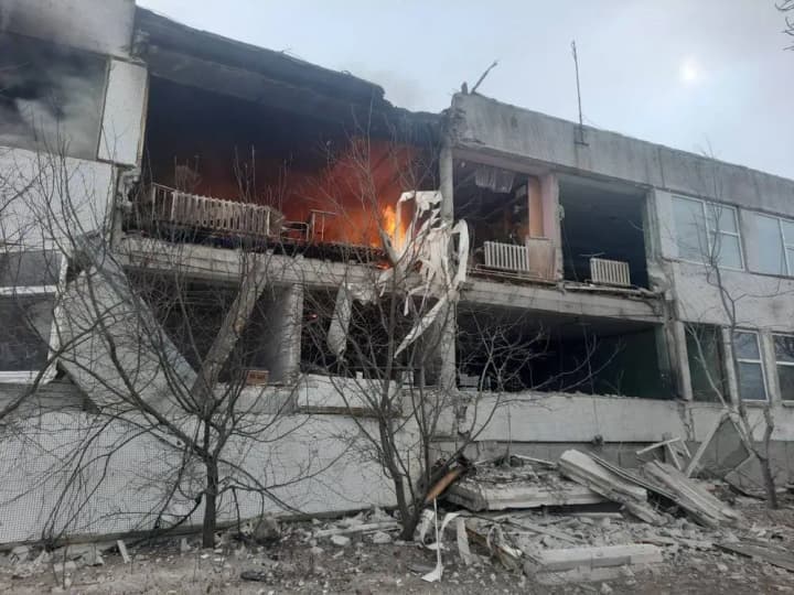 occupants-strike-with-guided-aerial-bombs-at-village-in-kharkiv-region-one-dead-school-on-fire