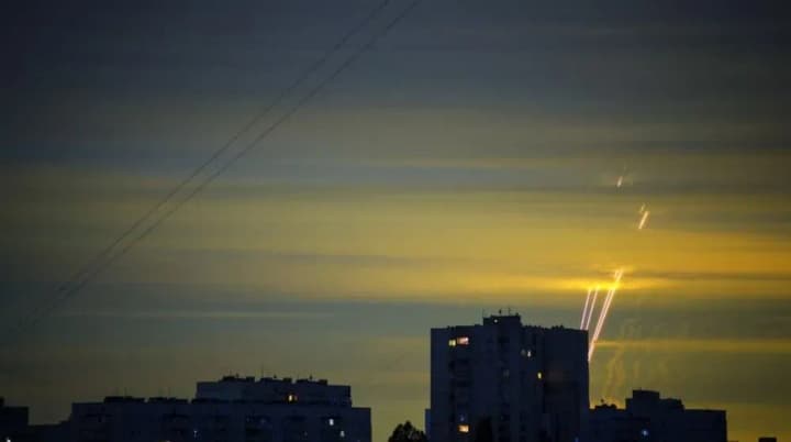 russians-hit-two-missiles-near-a-hotel-in-the-center-of-kharkiv-turkish-journalists-are-among-the-victims