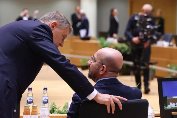 na-posadu-prezydenta-yevrorady-mozhe-pretenduvaty-prezydent-rumunii-bloomberg