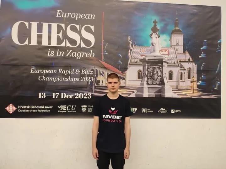 favbet-foundation-organized-a-trip-of-ukrainian-andriy-trushko-to-the-european-chess-championship