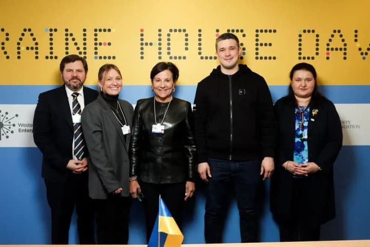 presentation-of-the-ministry-of-digital-transformation-in-davos-eaccounts-car-customs-clearance-in-diia-and-other-ukrainian-digital-reforms