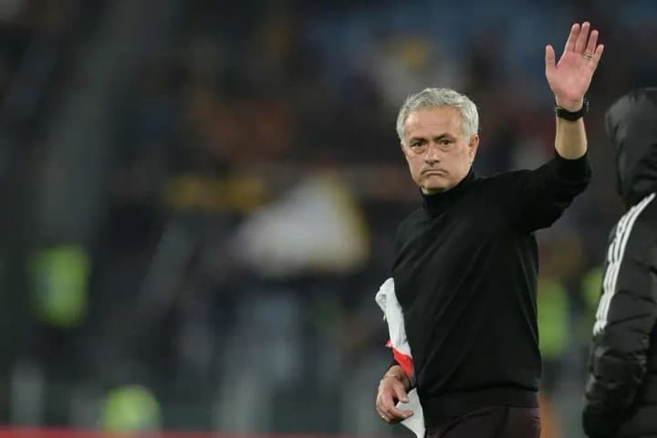 roma-dismisses-jose-mourinho