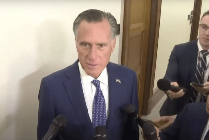 respublikantsi-krytykuiut-trampa-za-zryv-uhody-shchodo-kordonu-z-meksykoiu-ta-dopomohy-ukraini