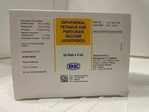 ukraina-poluchila-350-tisyach-doz-vaktsini-protiv-difterii-koklyusha-i-stolbnyaka-minzdrav