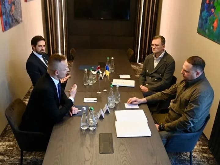 kuleba-yermak-and-szijjarto-begin-talks-in-uzhhorod-they-are-trying-to-normalize-ukrainian-hungarian-relations