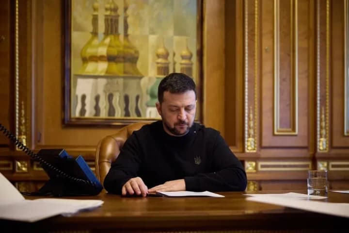 peace-summit-ukraine-balkans-meeting-air-defense-and-artillery-zelenskyy-talks-with-greek-prime-minister