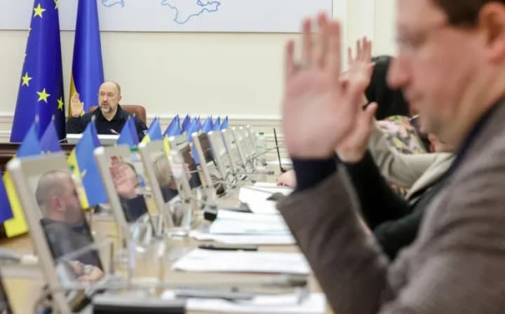 uriad-zatverdyv-biudzhet-fondu-strakhuvannia-na-vypadok-bezrobittia