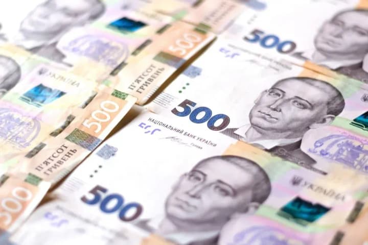 u-biudzhet-ukrainy-nadiishlo-ponad-32-mln-hryven-konfiskovanykh-v-pidsanktsiinykh-osib