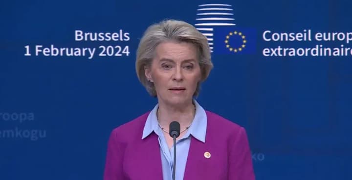 ursula-fon-der-lyaien-i-prezident-baiden-v-telefonnom-razgovore-obsudili-situatsiyu-v-ukraine