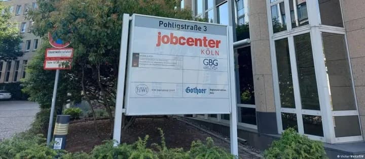 the-employment-program-for-ukrainians-in-germany-has-been-unsuccessful-so-far-only-170000-out-of-840000-refugees-are-working