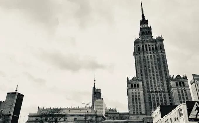 holova-dyplomatii-yes-u-varshavi-obhovoryt-priorytety-zovnishnoi-i-bezpekovoi-polityky-vid-ukrainy-do-blyzkoho-skhodu