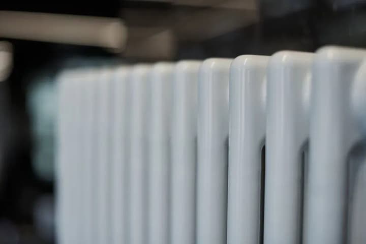 heating-network-damaged-by-russian-attack-restored-in-kyiv