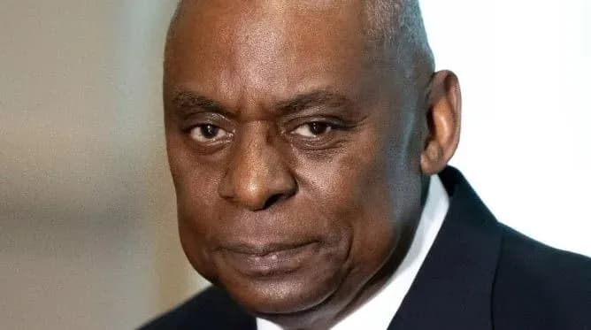 ministra-oborony-ssha-vypysaly-z-likarni