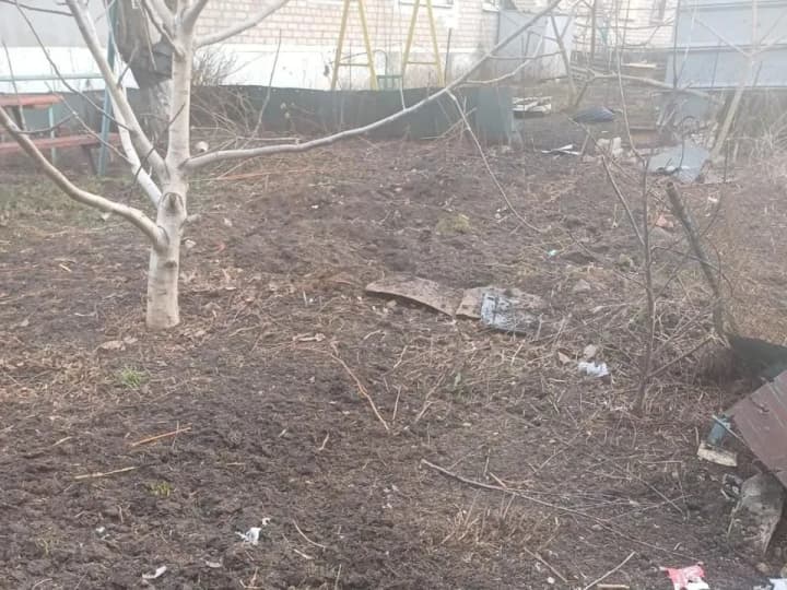 dvoie-litnikh-liudei-zahynuly-cherez-vorozhyi-obstril-mykolaivky-na-donechchyny