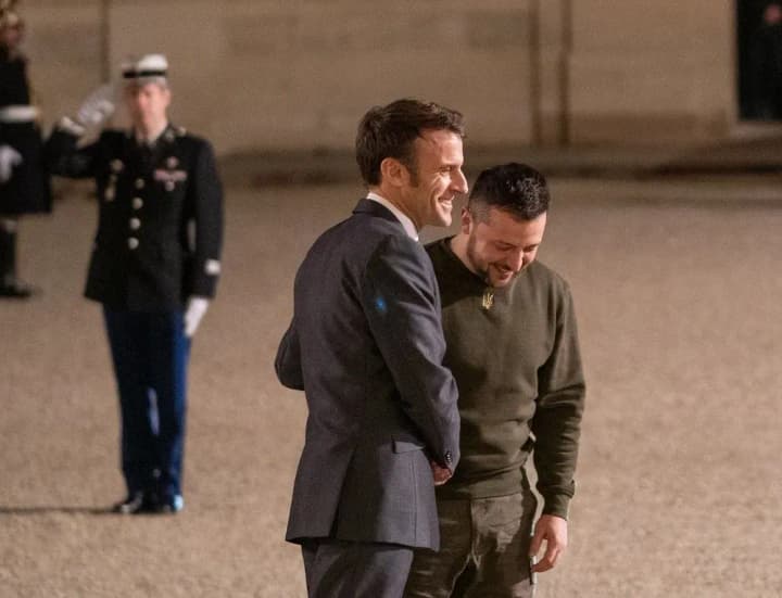 paryzh-zaiavyv-pro-namir-pidpysaty-dvostoronniu-uhodu-pro-bezpeku-pid-chas-vizytu-zelenskoho