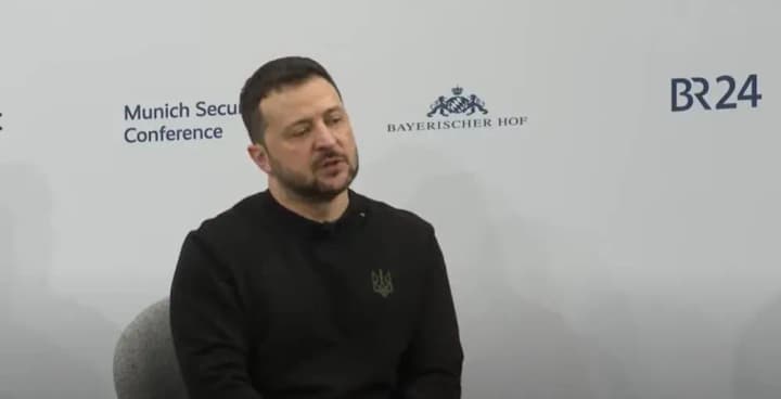 ia-hotovyi-iz-nym-poikhaty-na-front-zelenskyi-vcherhove-zaprosyv-trampa-do-ukrainy