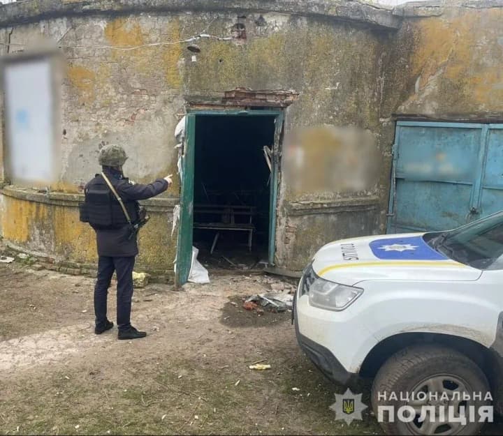 dnipropetrovshchyna-v-mvs-pokazaly-naslidky-rankovoi-ataky-po-selu-v-myrivskii-hromadi