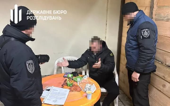 prodavav-avtivky-vvezeni-v-ukrainu-dlia-zsu-viiskovomu-zahrozhuie-do-7-rokiv-za-gratamy